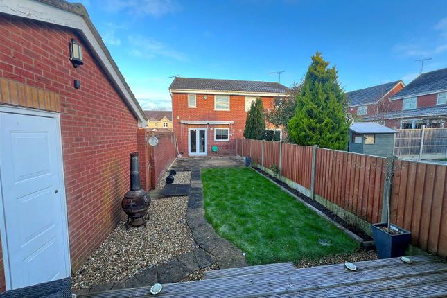 Property for sale in Wedgewood Close, Coventry
