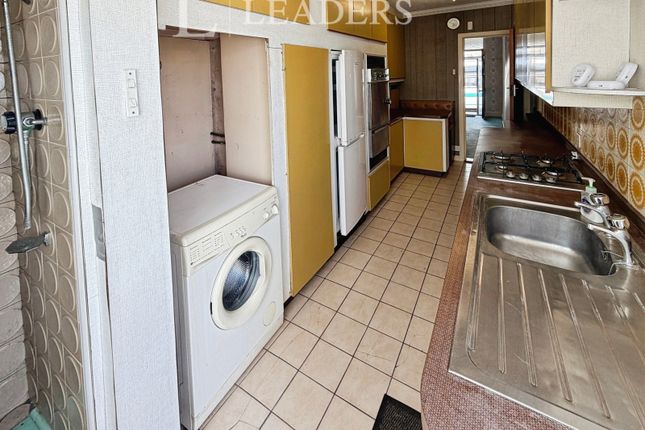 31, Fernhurst Road, Hampshire photo 4