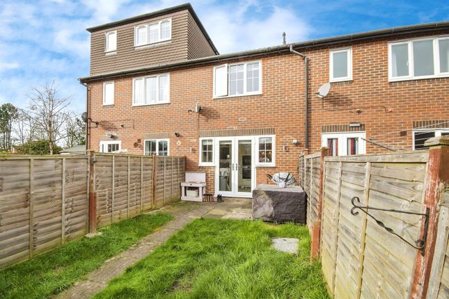 Terraced house for sale in Mill Close, Buntingford