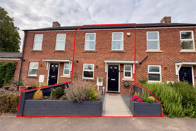 2-bed house on Warren Lane, Lincoln, £995/mo