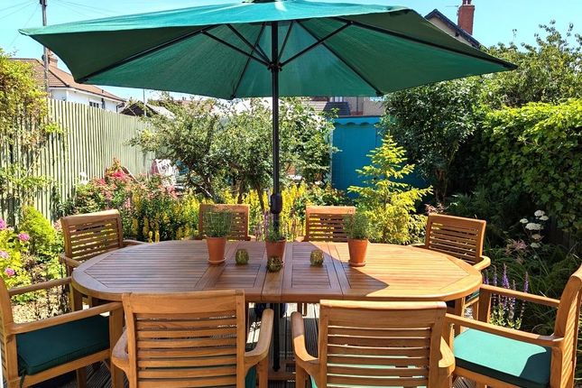 4 Cambridge Drive - 20.Jpg