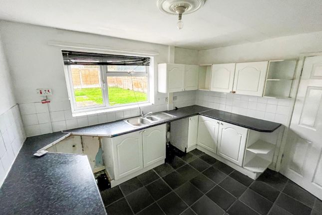 35, Grange Close, Misterton, Doncaster photo 3