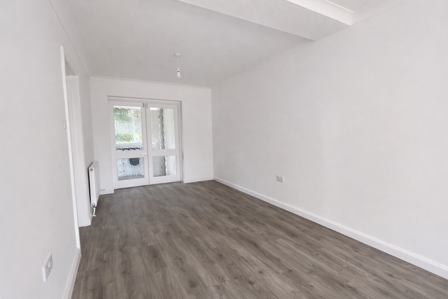 5, The Crest, Sawbridgeworth photo 4