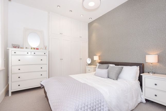 16D, Gwendolen Avenue, London photo 4
