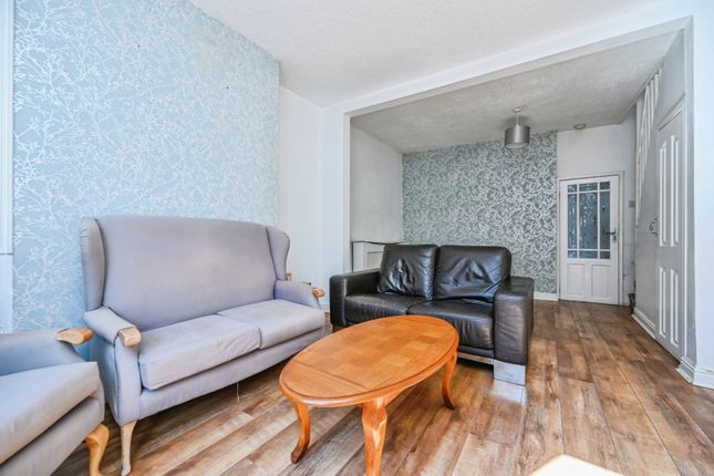 3, Winkle Street, Merseyside photo 4