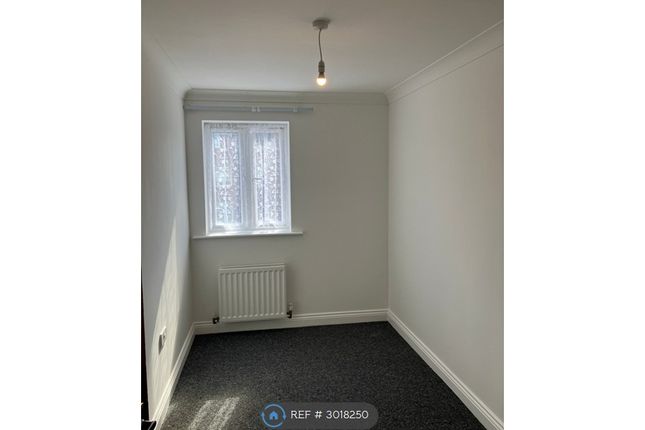 Flat, Adeline Road, Bournemouth photo 4