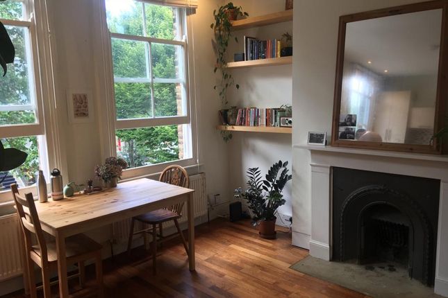 Thumbnail Flat to rent in Hartham Road, Hillmarton Conservation Area/ Caledonian Road