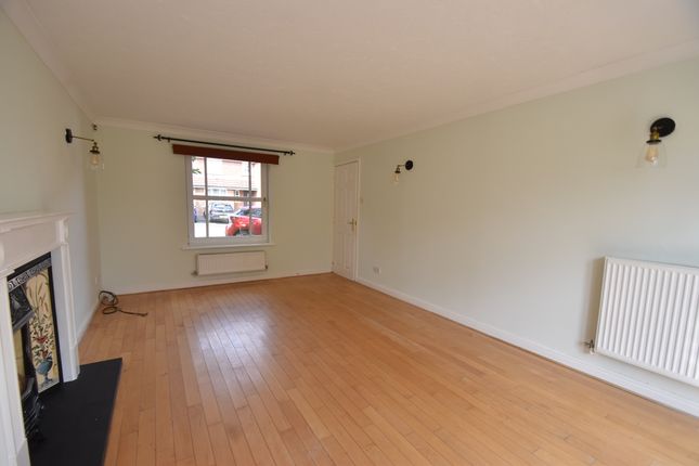 8, Macintosh Place, Falkirk photo 3
