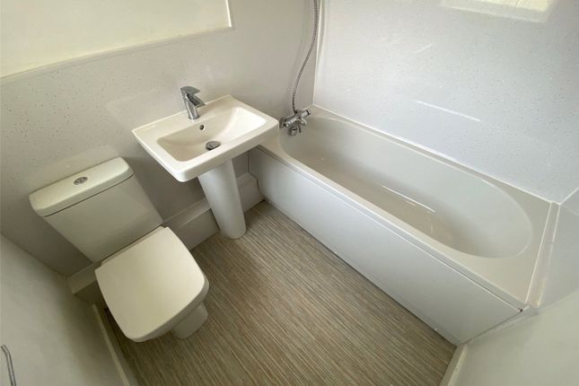 1, Maple Leaf Court, Cottingham photo 2