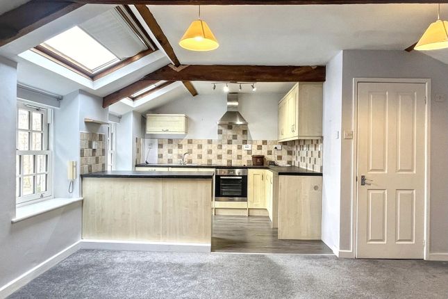 Flat 1, Buglers, High Street, Bristol photo 5