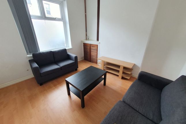 21 Mundy Place, Cardiff photo 3