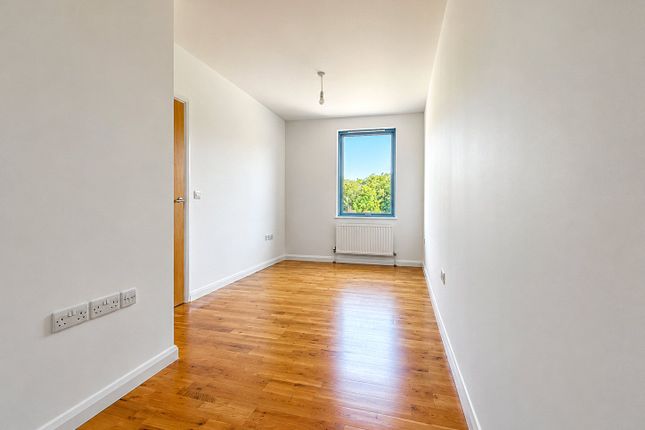 Flat 4, Charlie Adams Court^,, Seward Green, Southampton photo 4
