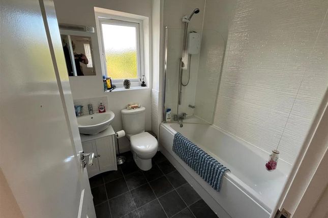 35, Beech Tree View, Caerphilly photo 5