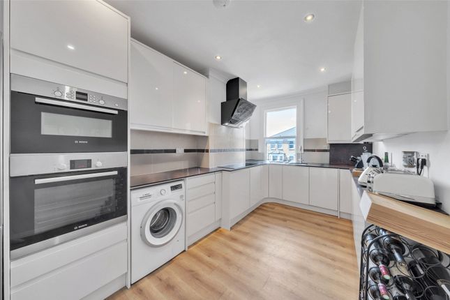 Flat 3, 59, Fordwych Road, London photo 4