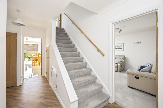 21, Ilex Way, Worthing photo 4
