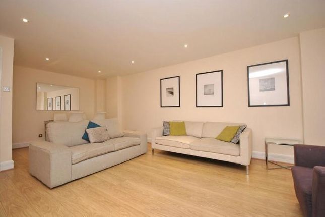 Flat to rent in Bourne House, 199 Old Marylebone Road, London