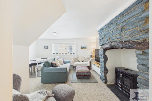 Lane Cottage, 38 Feidrfair, Cardigan photo 2