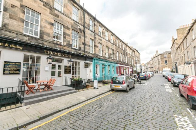 Thumbnail Flat to rent in William Street, Edinburgh
