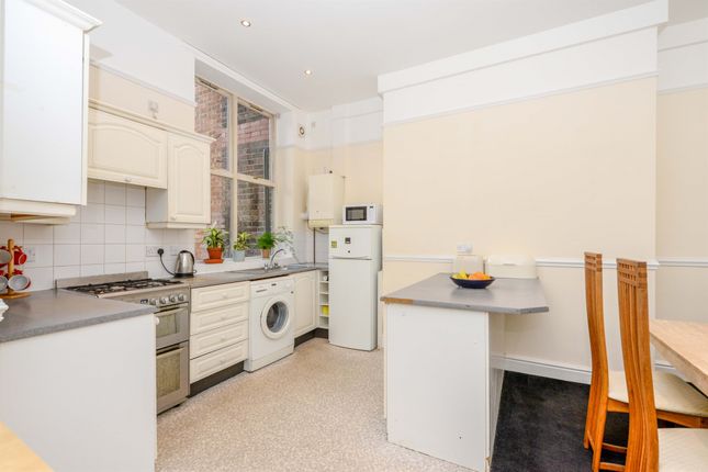 Flat for sale in Ullet Road, Liverpool