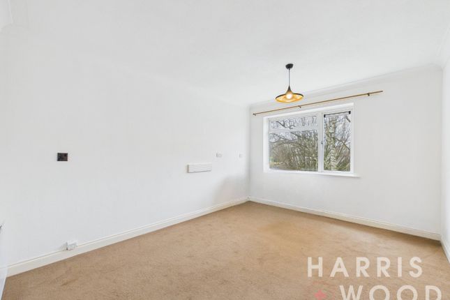 11 Stephen Cranfield Close, Rowhedge, Essex photo 3