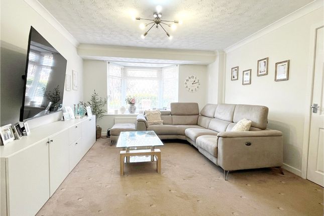 3, Collop Drive, Heywood photo 3