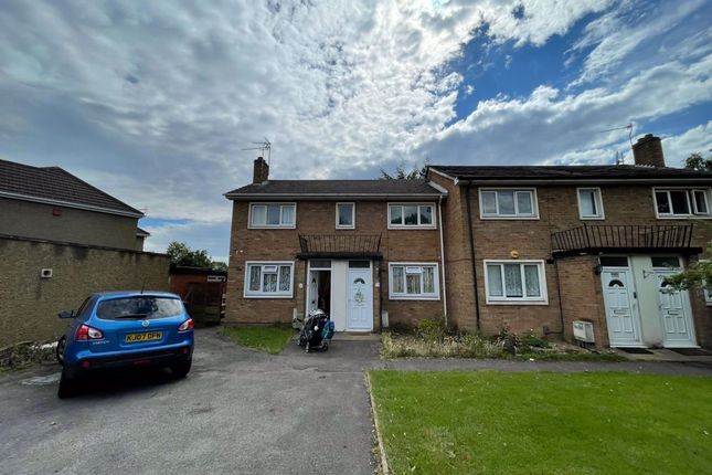 2-bed house on 24 Northolm, Edgware, £1,700/mo