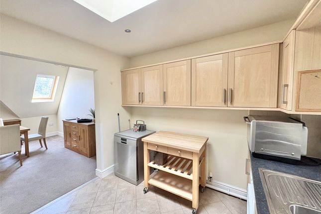 Flat 9,, Parkgate House Court, Neston photo 3