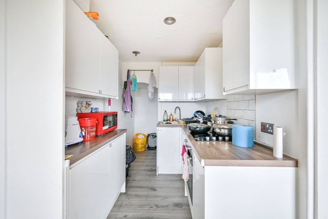 Thumbnail Flat to rent in Grange Vale, Sutton