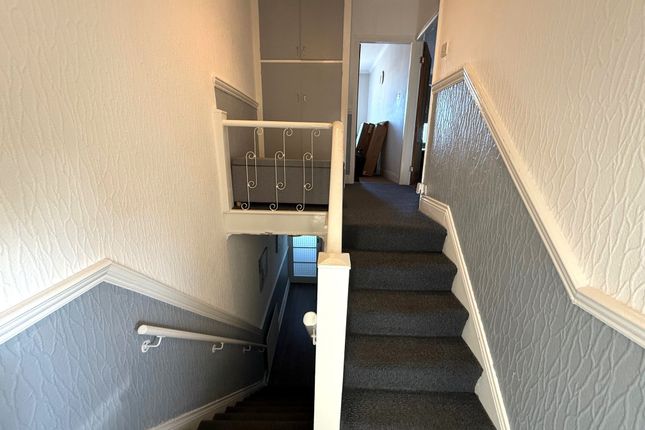 13 Front Street, Pity Me photo 5