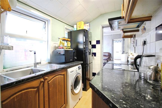 90, Amity Road, Reading photo 4