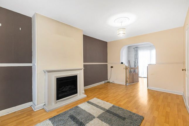 Terraced house for sale in Carpenter Gardens, Winchmore Hill