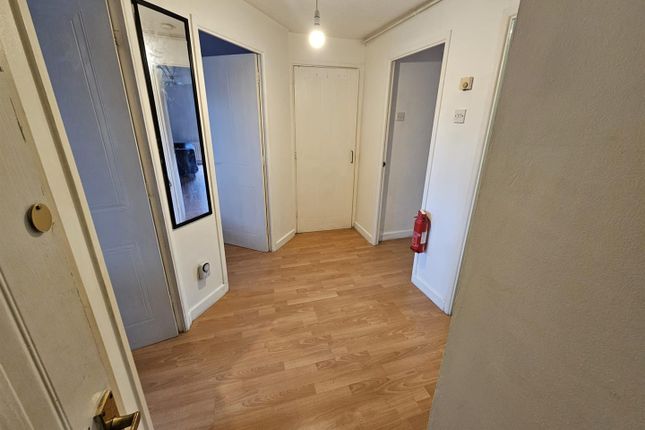 Flat 28, Barwell Court*, Barwell Road, Birmingham photo 5