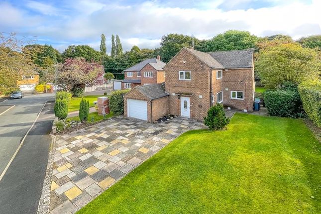 Thumbnail Detached house for sale in 4 Bedrooms &amp; 3 Reception Rooms, Saxfield Drive