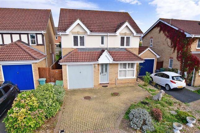 Thumbnail Detached house for sale in Rosetta Drive, East Cowes, Isle Of Wight