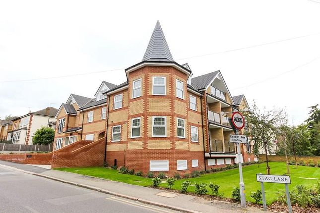 Flat to rent in Fawn Heights, Stag Lane, Buckhurst Hill