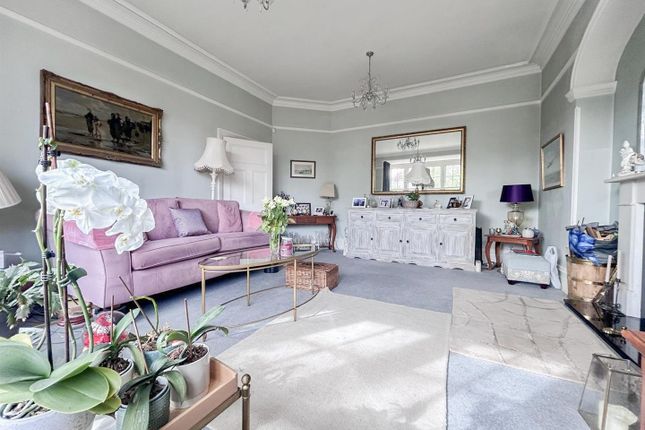 43A, Sutherland Avenue., Bexhill-On-Sea photo 2