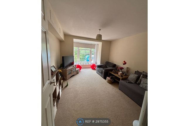 Flat, Sturry Villas Sturry Hill, Canterbury photo 4