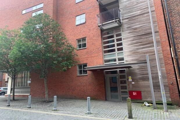 Flat to rent in Cinnamon Building, Liverpool