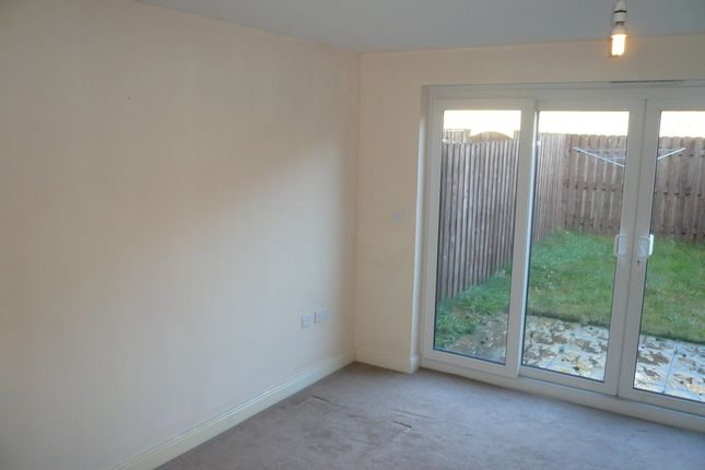 Clos Cwm Golau, Penyard, Merthyr Tydfil photo 2