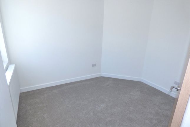 32, Prince Edward Avenue, Denbighshire photo 4
