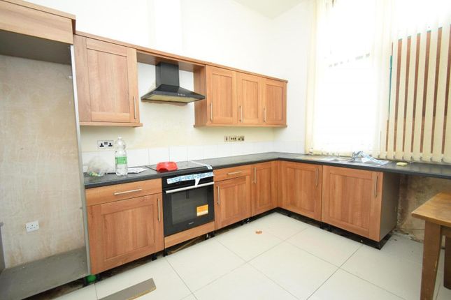 Flat for sale in Grosvenor Gate, Leicester, Humberstone