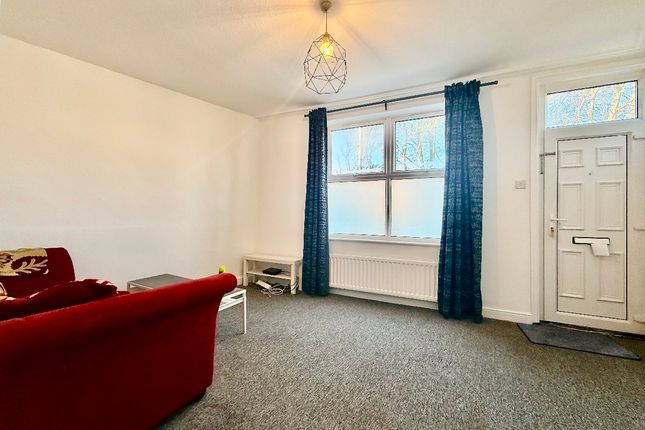 15 Ulverston Road, Sheffield photo 3