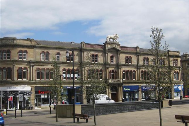 Office to let in Lion Chambers, John William Street, St George's Square, Huddersfield