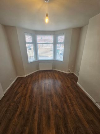80, Eversleigh Road, Coventry photo 3