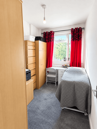 45, Solander Gardens, LONDON photo 4