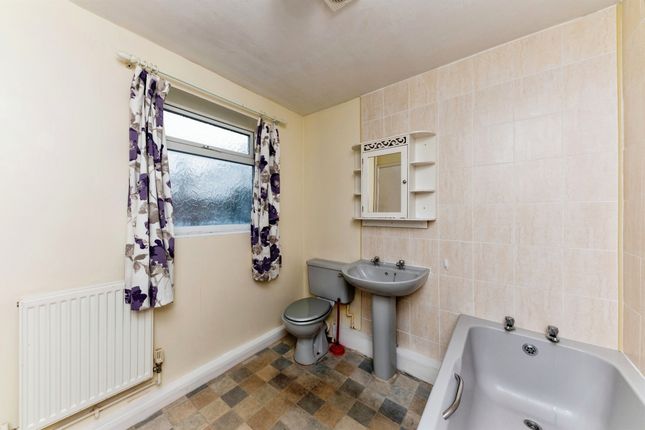 Terraced house for sale in Thornton Avenue, Newstead Street, Hull