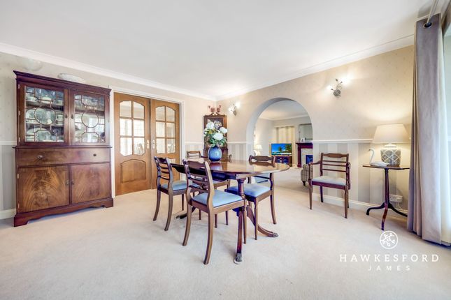 3 Laxton Way, Sittingbourne photo 3