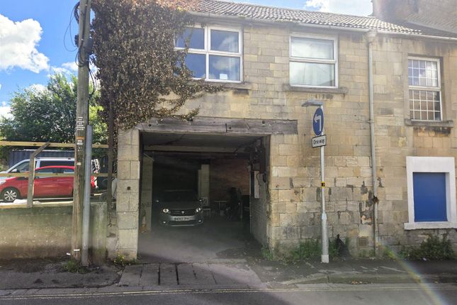 18B, New Road, Chippenham photo 2