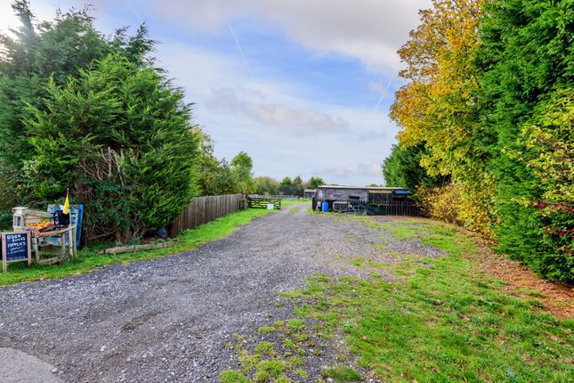 Farm for sale in Huttoft Road, Sutton-On-Sea, Mablethorpe