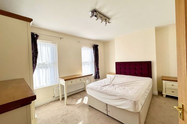 Terraced house for sale in Station Road, Crayford, Dartford